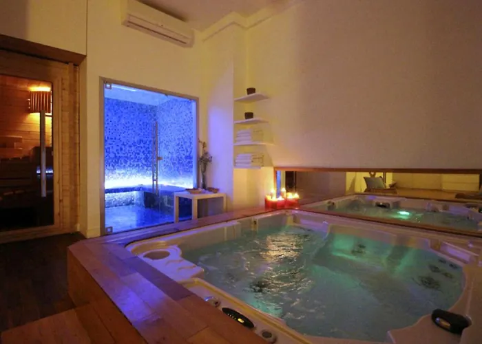 Mon Chic Maisonn 4* Párizs